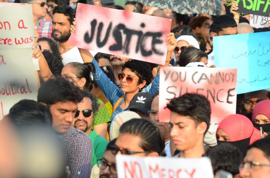 They were holding placards and posters that read #justiceforasifa. Some young girls were also present at the gathering holding posters that read: "This is not just rape, this is genocide with state support." Twinkle Khanna,Kiran Rao,Kalki Koechlin,rape victims,Kathua,Kathua rape,kathua rape case,Kathua girl rape
