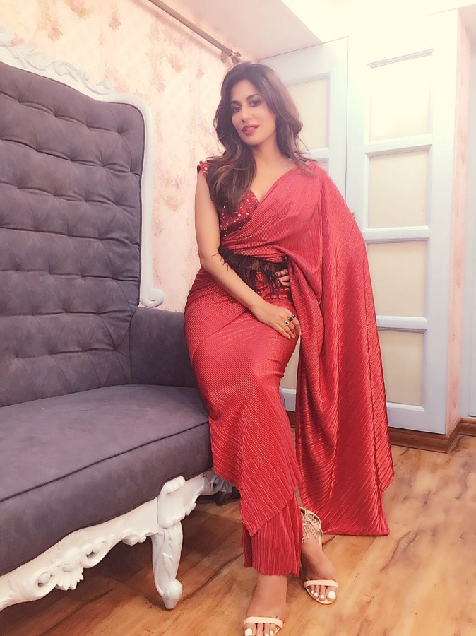 Chitrangada Singh redefines a saree with a slit and furry belt -  Photos,Images,Gallery - 87232