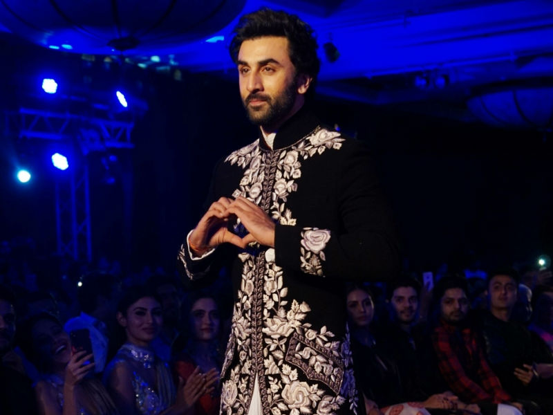 Bollywood actor Ranbir Kapoor showcases creation of fashion designer Manish Malhotra at "The Walk of Mijwan" in Mumbai on April 19, 2018. Deepika Padukone,Ranbir Kapoor,Deepika Padukone and Ranbir Kapoor,The Walk of Mijwan,designer Manish Malhotra,Manish Malhotra,Deepika Padukone walks ramp
