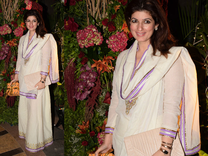Twinkle Khanna poses for the cameras upon arrival at the wedding reception of Saudamini Mattu and Siddharth Bhandari in Mumbai. Aishwarya Rai,Amitabh Bachchan,Sonam Kapoor,Sara Ali Khan,Karan Johar,Saudamini Mattu,Siddharth Bhandari wedding reception,Saudamini Mattu wedding reception,Saudamini Mattu wedding reception pics,Saudamini Mattu wedding reception images,Siddharth Bhandari