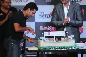 Sachin Tendulkar Rare and Unseen Birthday Celebration,Sachin Tendulkar birthday celebration,Sachin Tendulkar birthday,Sachin Tendulkar cut cakes,sachin,sachin birthday Celebration,sachin birthday Celebration pics,Sachin rare and unseen pics,sachin ramesh