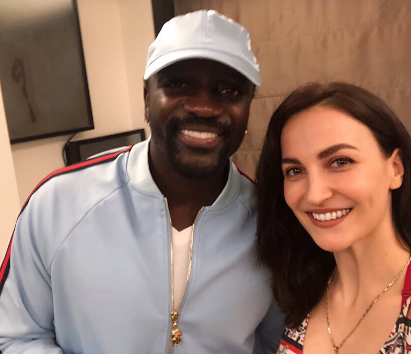 "When you hear them calling out Akon let them keep on calling? If I only knew back then when I used to sing this song with my friend that one day I'll meet Akon. Life is full of surprises," she captioned the image. On the work front, Elli was last seen on the small screen as a host for "The Great Indian Laughter Challenge". Elli AvrRam,Elli AvrRam meets Akon,Akon,Elli AvrRam fangirl moment,singer Akon,Elli AvrRam pics,Elli AvrRam images