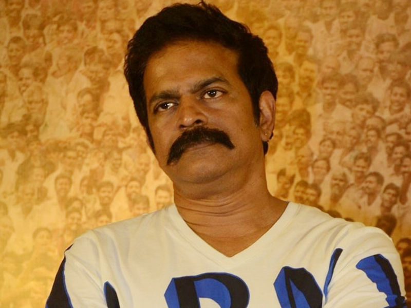 Brahmaji poses for the cameras during Bharat Ane Nenu success meet. Mahesh Babu,Kiara Advani,Koratala Siva,Bharat Ane Nenu success meet,Bharat Ane Nenu,Bharat Ane Nenu success meet pics,Bharat Ane Nenu success meet images,Bharat Ane Nenu success meet stills