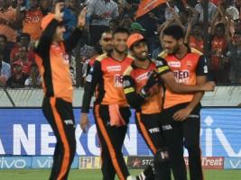Rashid Khan,Shakib Al Hasan,Sunrisers Hyderabad,Kings XI Punjab,Sunrisers Hyderabad beats Kings XI Punjab,Indian Premier League,Indian Premier League  2018,IPL 2018,IPL pics,IPL images