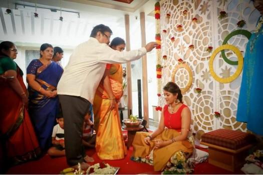 Sandalwood actor Chiranjeevi Sarja and Meghana Raj are all set to tie the knot on May 2, 2018. Meghana's family hosted a grand Mehendi ceremony last night and the bride-to-be looks cute. The wedding will be held as per Hindu as well as Christian customs. Meghana Raj's family hosted a grand Mehendi ceremony last night and the bride looks cute. She will marry her boyfriend and actor Chiranjeevi Sarja on May 2 at the Palace Grounds. The couple will first tie the knot as per the Christian customs and later they will exchange wedding vows as per the Hindu rituals. They have planned for a grand wedding reception on May 2 which will be graced by the film industry.