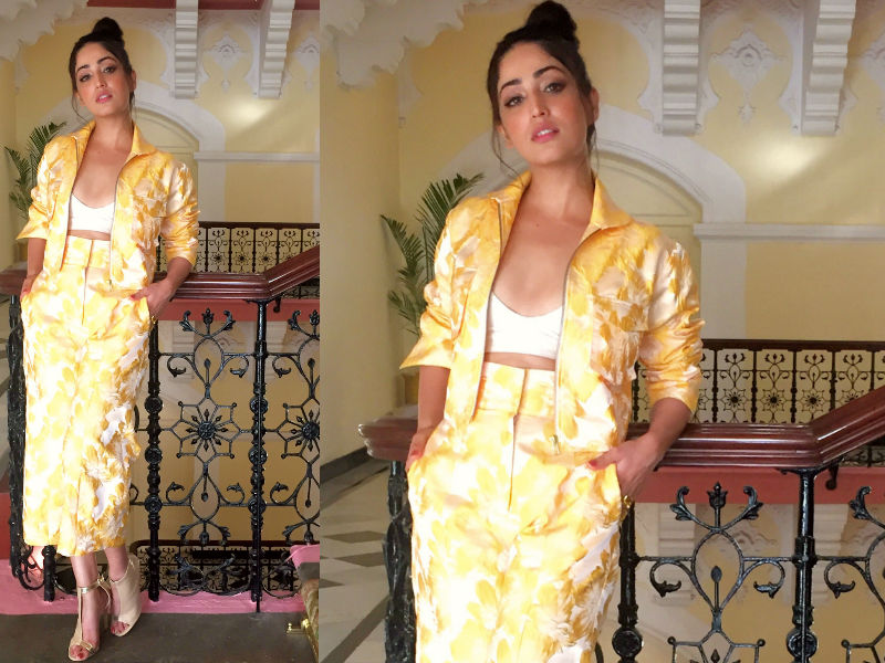 Yami Gautam is looking so beautiful and pretty in yellow dress. The dress was designed by Mohit Rai and Chandini Mohindra does Makeup for the actress. Yami Gautam,actress Yami Gautam,Sonam Kapoor,Deepika Padukone,Priyanka Chopra,Yami Gautam hot pics,Yami Gautam hot images,Yami Gautam in Yellow dress
