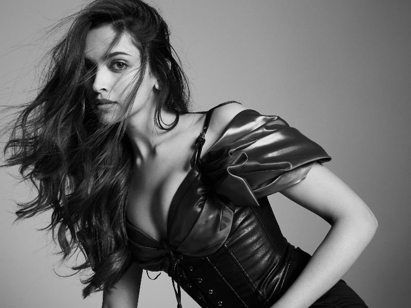 After becoming the only Indian actress to feature on TIME's 100 influential people in the world, Deepika Padukone has graced the cover of a leading international magazine, TINGS London. This latest achievement has added a feather to Deepika’s hat, a testimony of the actresses global fan following. Deepika looks eternal as she raises the style quotient in the inside pictures of the leading international magazine. The actress looks beautiful with minimal makeup. Her hair and expressions make her all six looks drool worthy. In one of the pictures, Deepika looks ravishing in a sleek black off-shoulder dress and messy hair were as in other pictures the monochromatic shade makes her look classy. Deepika is also seen wearing an oversized headgear which perfectly sums up the entire look. Deepika Padukone,actress Deepika Padukone,Deepika Padukone on TINGS magazine,TINGS magazine,TIME's 100,Deepika Padukone hot pics,Deepika Padukone hot images