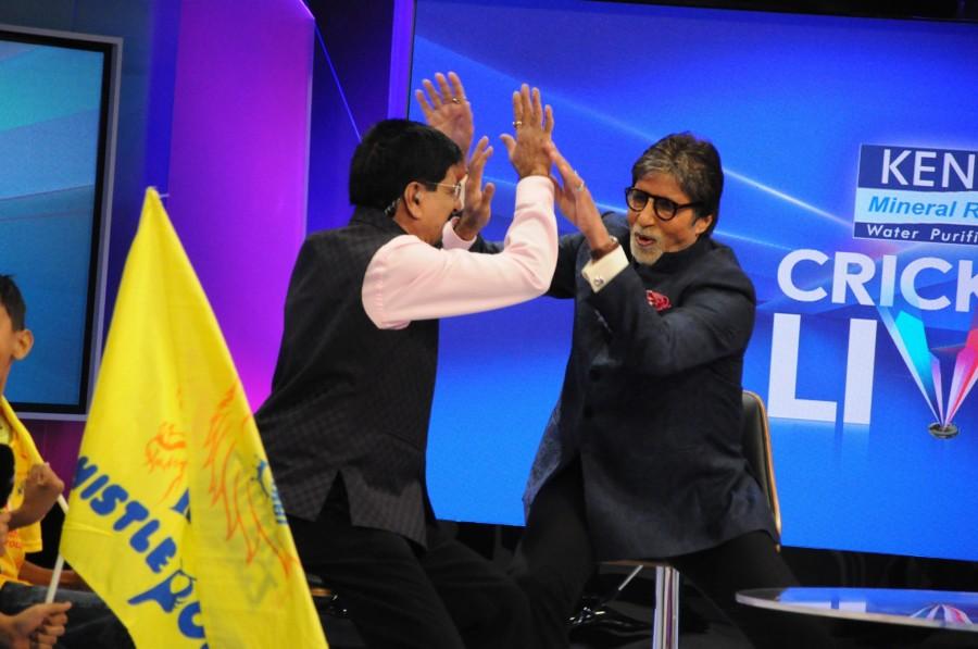 There is much more entertainment in store for VIVO IPL fans this weekend as Ranbir Kapoor makes an appearance on Kent Cricket Live during this Super Sunday's Double Header on the 29th of April 2018 to host a special show "Ranbir Ki Paathshala" exclusively on the Star Sports Network. Amitabh Bachchan and Rishi Kapoor,Amitabh Bachchan,Rishi Kapoor,102 Not Out,Kent Cricket Live