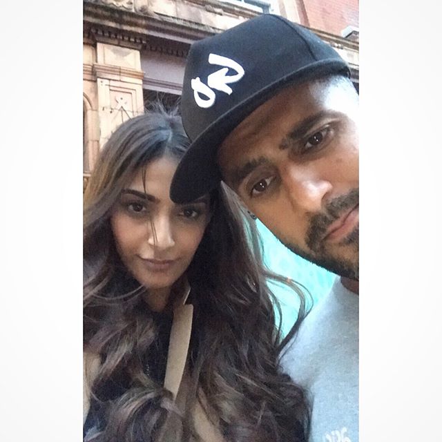 The lighting and decorations outside the Kapoor residence here added fuel to the speculation about the wedding. Sonam Kapoor-Anand Ahuja,Sonam Kapoor and Anand Ahuja,Sonam Kapoor and Anand Ahuja wedding,Sonam Kapoor wedding,Sonam Kapoor wedding pics,Sonam Kapoor marriage,sonam kapoor wedding venue,Anand Ahuja,Anand Ahuja wedding,Anand Ahuja marriage