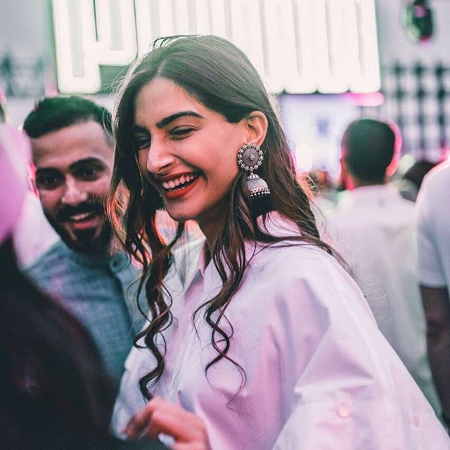 A week after her D-day, Sonam will be seen at the 71st Cannes Film Festival red carpet to fulfil her commitment as a L'oreal Paris brand ambassador on May 14 and May 15. Sonam Kapoor-Anand Ahuja,Sonam Kapoor and Anand Ahuja,Sonam Kapoor and Anand Ahuja wedding,Sonam Kapoor wedding,Sonam Kapoor wedding pics,Sonam Kapoor marriage,sonam kapoor wedding venue,Anand Ahuja,Anand Ahuja wedding,Anand Ahuja marriage