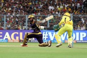 Shubman Gill,Dinesh Karthik,Kolkata Knight Riders,Kolkata Knight Riders beats Chennai Super Kings,Chennai Super Kings,KKR beats CSK,Indian Premier League,Indian Premier League 2018,IPL 2018,IPL 2018 pics,IPL 2018 images