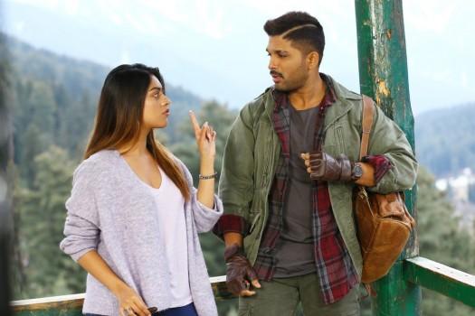 Naa Peru Surya is an upcoming Telugu movie directed by Vakkantham Vamsi and produced by Sirisha Lagadapati, Sridhar Lagadapati, Bunny Vasu, K. Nagendra Babu.