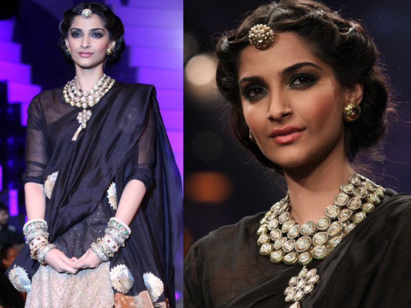 6) Sonam Kapoor walks the runway at the PCJ Grand Finale show of India International Jewellery Week 2012 day 5 at the Grand Hyatt on August 23, 2012 in Mumbai, India. Sonam Kapoor wedding,Sonam Kapoor marriage,Veere Di Wedding actress,Sonam Kapoor bride,Sonam Kapoor bride look,Sonam Kapoor bride look pics,Sonam Kapoor bride look images,sonam kapoor anand ahuja,Sonam Kapoor wedding pics,Sonam Kapoor wedding images,Sonam