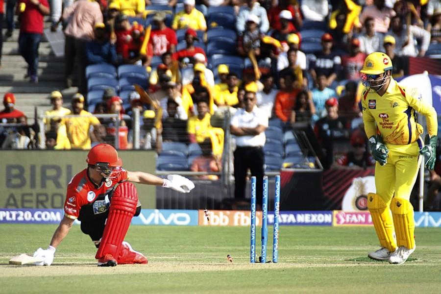 Brief scores: CSK: 128/4 in 18 overs (Ambati Rayudu 32, Mahendra Singh Dhoni 31 not out) vs RCB: 127/9 in 20 overs (Parthiv Patel 53; Tim Southee 36 not out; Ravindra Jadeja 3/18). Chennai Super Kings beat Royal Challengers Bangalore,CSK beats RCB,Chennai Super Kings,Royal Challengers Bangalore,Virat Kohli,MS Dhoni,Indian Premier League,Indian Premier League 2018,IPL,IPL 2018