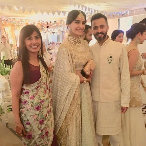 Sonam Kapoor And Anand Ahuja Look Beautiful At Their Sangeet Ceremony Photosimagesgallery 2822