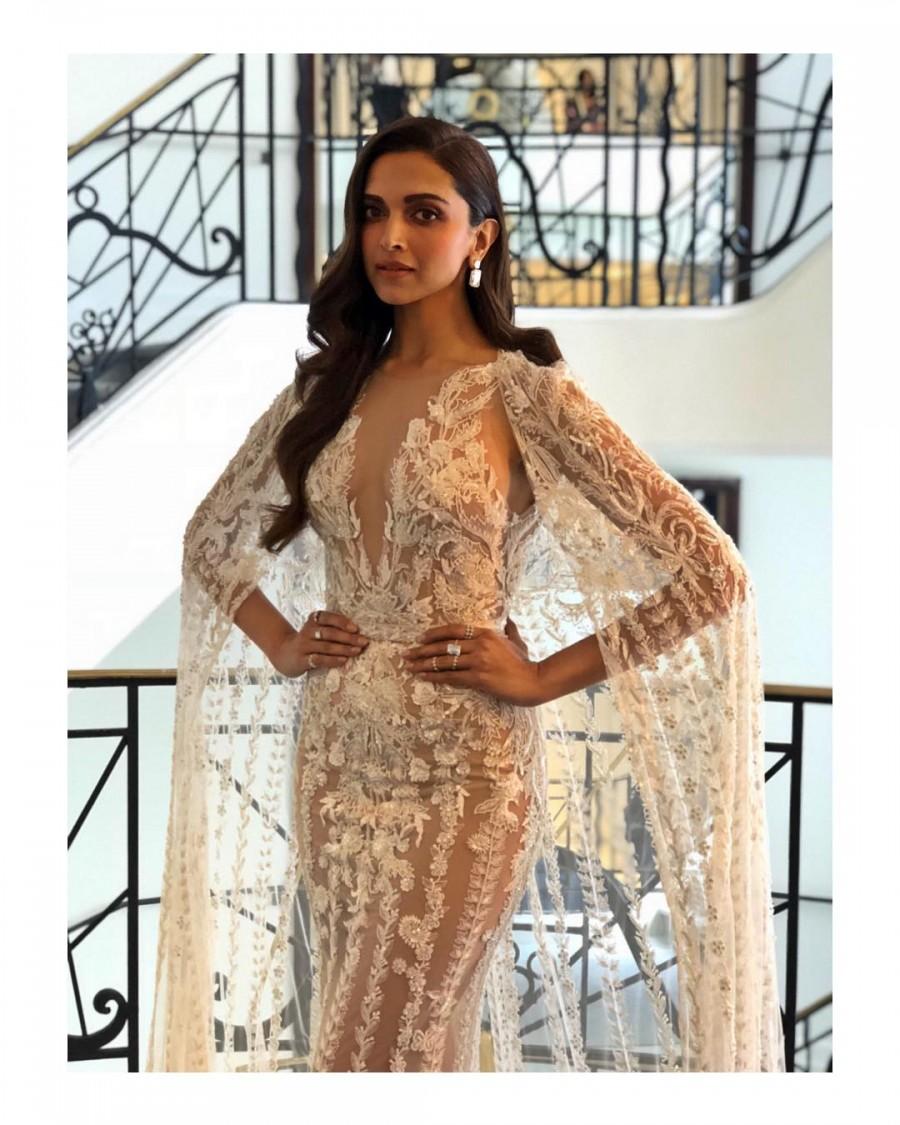Deepika Padukone,Deepika Padukone at Cannes,Deepika Padukone at Cannes film festival,Deepika Padukone white dress,Deepika Padukone pics,Deepika Padukone images,L'Oreal Paris