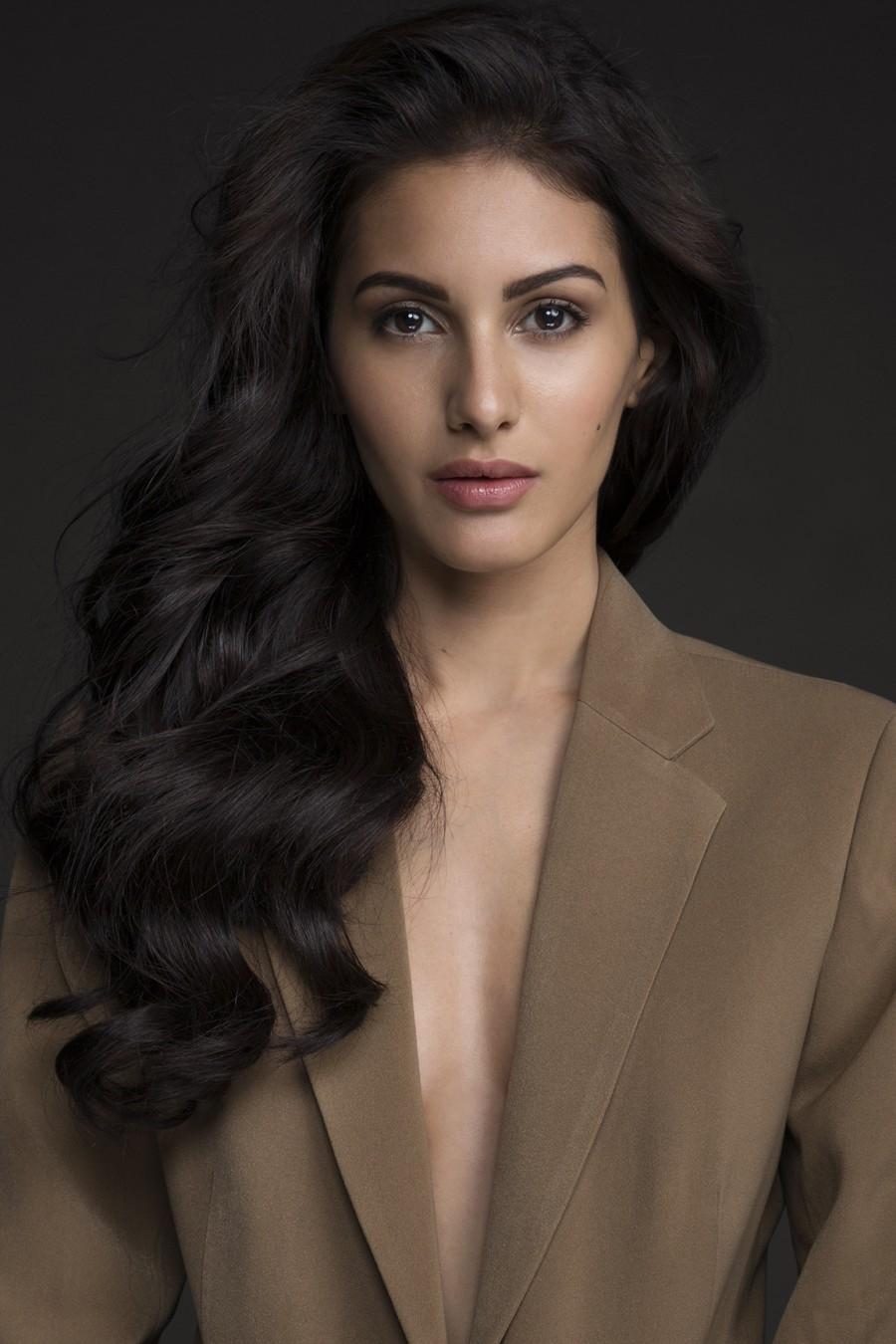 2) Amyra Dastur: My mother has always been a very kind and generous woman. She never bought our pets over the years, instead, she would adopt them (especially strays). She has paid for the education of all our maids' children and she's been helping charities like Red Cross ever since I can remember. My mother has taught me to look at the good inside people and to never ever judge an individual at face value or by someone else's statements. I admire my mother for not only teaching me how to stay kind and honest in a harsh world, but also, how to laugh at myself every once in a while and to not take life so seriously. She is and always will be my hero. Mother's Day special,Mother's Day,Mother's Day 2018,Taapsee Pannu,Richa Chadha,Ali Fazal,Arunoday Singh,Sumeet Vyas,Rasika Dugal,Amyra Dastur