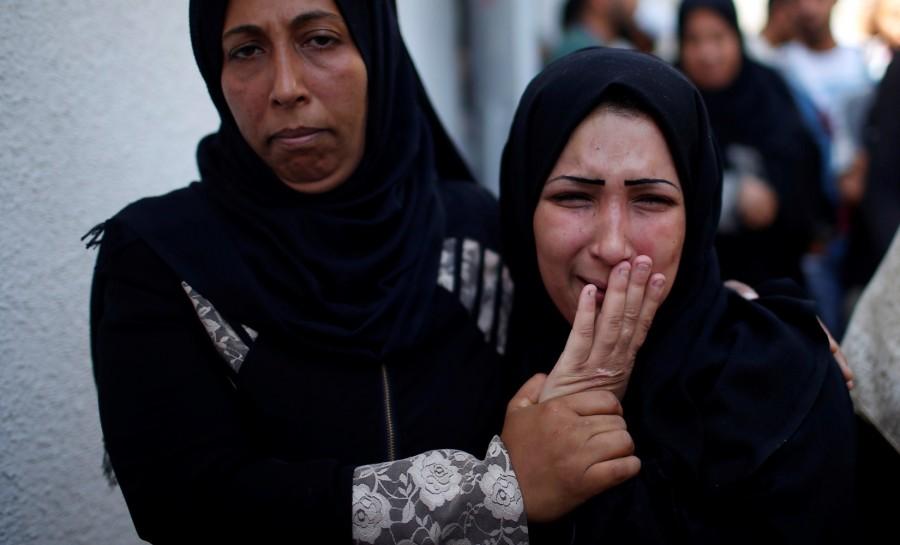 Palestinian baby dies during border protest - Photos,Images,Gallery - 88959