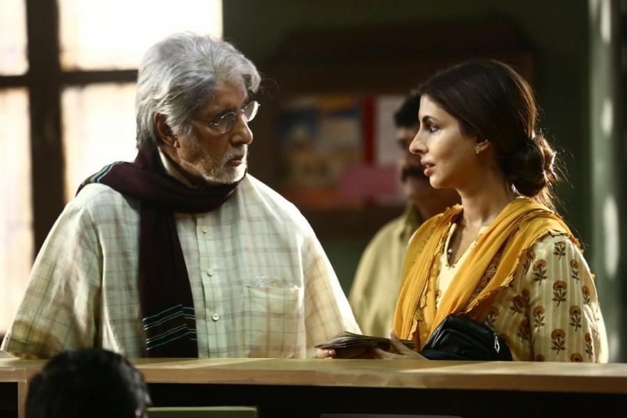 On the film front, the actor will next be seen in "Thugs Of Hindostan" along with Aamir Khan, Fatima Sana Sheikh and Katrina Kaif. Amitabh Bachchan,Amitabh Bachchan daughter,Amitabh Bachchan twitter followers,Shweta Bachchan-Nanda,Shweta Bachchan,Amitabh Bachchan with daughter,Amitabh Bachchan pics,Amitabh Bachchan images