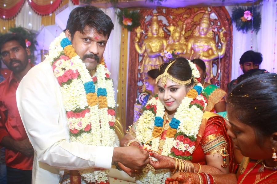 Soundararaja-Tamanna's wedding images. Soundararaja-Tamanna,Soundararaja weds Tamanna,Soundararaja and Tamanna wedding,Soundararaja and Tamanna wedding pics,Soundararaja and Tamanna wedding images,Soundararaja and Tamanna marriage,Soundararaja and Tamanna marriage pics