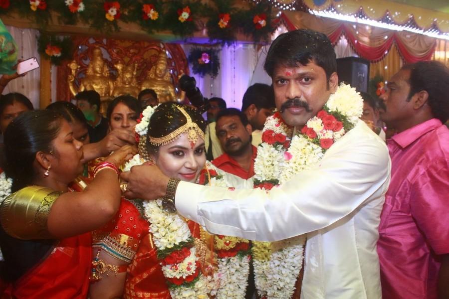 Soundararaja-Tamanna's wedding photos. Soundararaja-Tamanna,Soundararaja weds Tamanna,Soundararaja and Tamanna wedding,Soundararaja and Tamanna wedding pics,Soundararaja and Tamanna wedding images,Soundararaja and Tamanna marriage,Soundararaja and Tamanna marriage pics