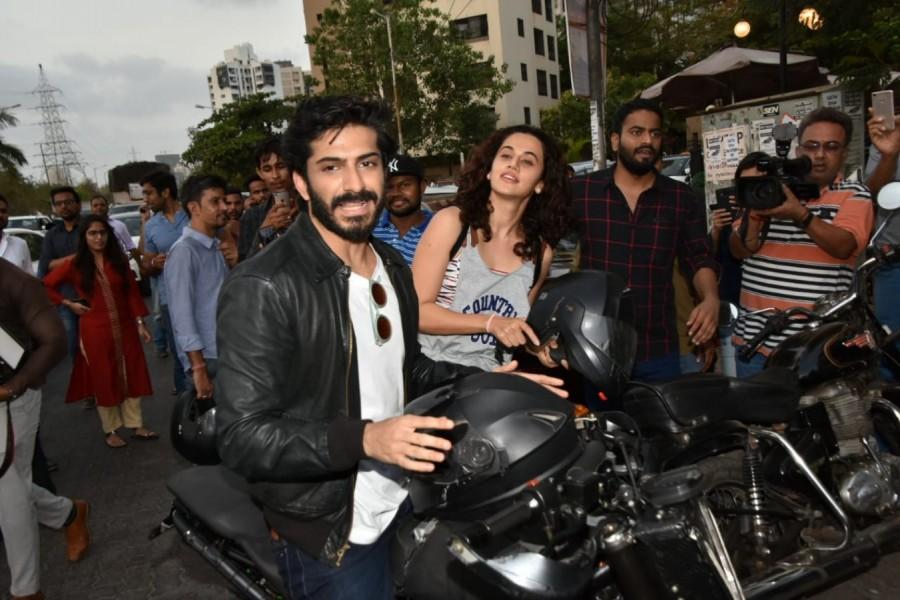 Ahead of the Bhavesh Joshi Superhero's release actors Harshvardhan Kapoor and Taapsee Pannu were spotted on a bike together for Bhavesh Joshi promotions. On Sunday the actors took time from their busy schedule and were seen enjoying a bike ride in the suburbs of Mumbai. Dressed in biker gears, the two stars had quite a blast as the Harshvardhan rode along the roads of Mumbai with an excited Taapsee sitting behind him. Harshvardhan has earlier made impromptu appearances at Deadpool screening and GQ Best Dressed as BJS wearing the mask. The film marks Harshvardhan Kapoor's second outing where he turns social crusader in his fight against corruption as the common man turns Superhero in the vigilante drama. The action-packed trailer which was loved by the audience traces the journey of a group of friends who set out on the path of righteousness. Harshvardhan Kapoor,actor Harshvardhan Kapoor,Harshvardhan Kapoor takes Taapsee Pannu,Harshvardhan takes Taapsee,Harshvardhan takes Taapsee bike ride,Harshvardhan and Taapsee bike ride,Bhavesh Joshi Superhero