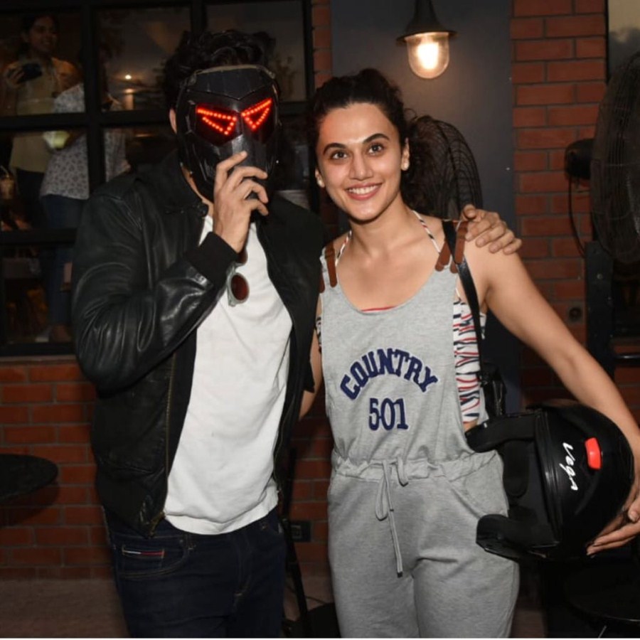 The film is produced by Eros International, Reliance Entertainment, Vikas Bahl, Madhu Mantena & Anurag Kashyap. Harshvardhan Kapoor,actor Harshvardhan Kapoor,Harshvardhan Kapoor takes Taapsee Pannu,Harshvardhan takes Taapsee,Harshvardhan takes Taapsee bike ride,Harshvardhan and Taapsee bike ride,Bhavesh Joshi Superhero