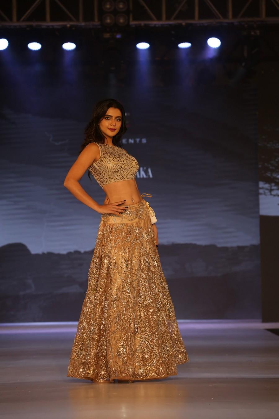 Actess Ruhi Singh walk the Ramp for Designer Rina Dhaka at Bangalore Times Fashion Week 2018 on Day 1. Cricketer Sreesanth,Sreesanth,Kirti Kharbanda,Harshika Poonacha,Bangalore Times Fashion Week 2018,Bangalore Times Fashion Week,Bangalore Times Fashion Week 2018 pics,Bangalore Times Fashion Week 2018 images