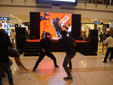 Bollywood actor Harshvardhan Kapoor turned Bhavesh Joshi Superhero to perform Live action at a Mumbai mall. The audience was stunned with the impromptu display of action as Harshvardhan Kapoor showcased his Bhavesh Joshi Superhero avatar performing action with 10 fighters. It was an entertaining site for those present as Harshvardhan Kapoor got into the skin of his Bhavesh Joshi Superhero character and performed daredevil stunts live. The actor performed raw action engaging in hand to hand combat with as many as 10 fighters in the atrium area of the mall. The actor took the audience off guard as he delivered live visual treat while donning the unique Bhavesh Joshi Superhero mask, making a dashing entry that culminated into an intense action performance. Harshvardhan left the audience thrilled. The act had Harshvardhan unmasking himself leaving the audience surprised. The live action performance was met with a thunderous round of applause by the onlookers. BJS has been making headlines for his many public appearances. Harshvardhan as Bhavesh Joshi first made a special appearance during the premiere of Deadpool, followed by making a mark at fashion galas, the common man turned superhero also hit the streets of the city during the weekend to take Bollywood actress Taapsee Pannu on a bike ride, and finally most recently treating the audience with an action spectacle at a mall.
