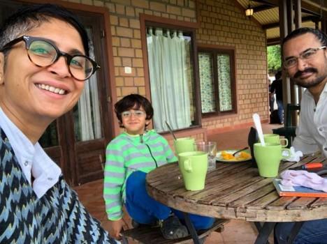 Superstar Aamir Khan, who is celebrating 30 years in Bollywood with his debut film Qayamat Se Qayamat Tak clocking 30 years, celebrated the birthday of his debut director Mansoor Khan. The actor took to Twitter to share pictures from the intimate celebration. Attending the celebration with his wife Kiran Rao and son Azad, Aamir Khan had a joyous reunion with his first ever director for a film. Recently the director-actor came together at the special screening of Qayamat Se Qayamat Tak marking the 30 years of the film. Qayamat Se Qayamat Tak released on 29th April 1988 gave Bollywood one of the finest actors of the Indian Film Industry's history. The film not only turned out to be a super hit at the box office, but also one of the most loved films of the times.