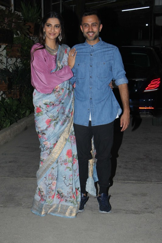 Sonam K Ahuja and Anand Ahuja pose together as they arrive at Bhavesh Joshi Superhero special screening in Mumbai. Sonam K Ahuja,Yami Gautam,Janhvi Kapoor,Khushi Kapoor,Kriti Kharbanda,Nawazuddin Siddiqui,Anil Kapoor,Harshvardhan Kapoor,Bhavesh Joshi Superhero special screening,Bhavesh Joshi Superhero,Bhavesh Joshi Superhero special screening pics,Bhavesh Joshi Superh