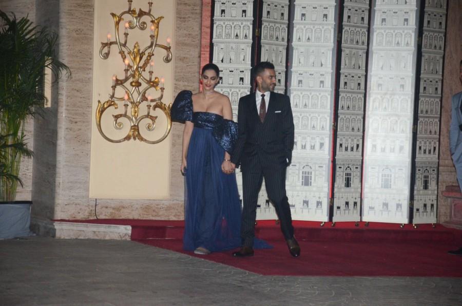 Sonam K Ahuja and Anand Ahuja arrive at Natasha Poonawalla's party held at her residence in Mumbai on June 2, 2018. Sonam Kapoor-Anand Ahuja,Jacqueline Fernandez,Karan Johar,Natasha Poonawalla's house party,Natasha Poonawalla house party,Celebs at Natasha Poonawalla house party,Natasha Poonawalla,Natasha Poonawalla house party pics,Natasha Poonawalla house party i