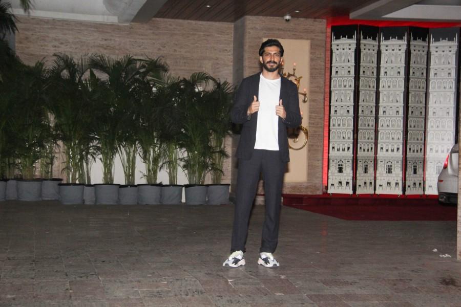 Harshvardhan Kapoor poses for a photo on his arrival at Natasha Poonawalla's party in Mumbai. Sonam Kapoor-Anand Ahuja,Jacqueline Fernandez,Karan Johar,Natasha Poonawalla's house party,Natasha Poonawalla house party,Celebs at Natasha Poonawalla house party,Natasha Poonawalla,Natasha Poonawalla house party pics,Natasha Poonawalla house party i