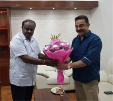 Makkal Needhi Maiam president Kamal Haasan,Kamal Haasan,Kamal Haasan with Kumaraswamy,Kamal Haasan meets Kumaraswamy,Kumaraswamy,HD Kumaraswamy,CM Kumaraswamy