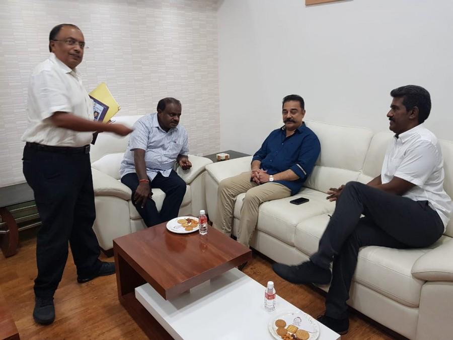 Kamal's visit to Karnataka comes after the state's film distributors voluntarily decided to not screen Tamil actor Rajinikanth's "Kaala" in theatres across the state protesting against the superstar's stand on the Cauvery river row. Asked about the Tamil film not being screened in Karnataka, he said the discussion with the Chief Minister did not include the subject of movies. Makkal Needhi Maiam president Kamal Haasan,Kamal Haasan,Kamal Haasan with Kumaraswamy,Kamal Haasan meets Kumaraswamy,Kumaraswamy,HD Kumaraswamy,CM Kumaraswamy