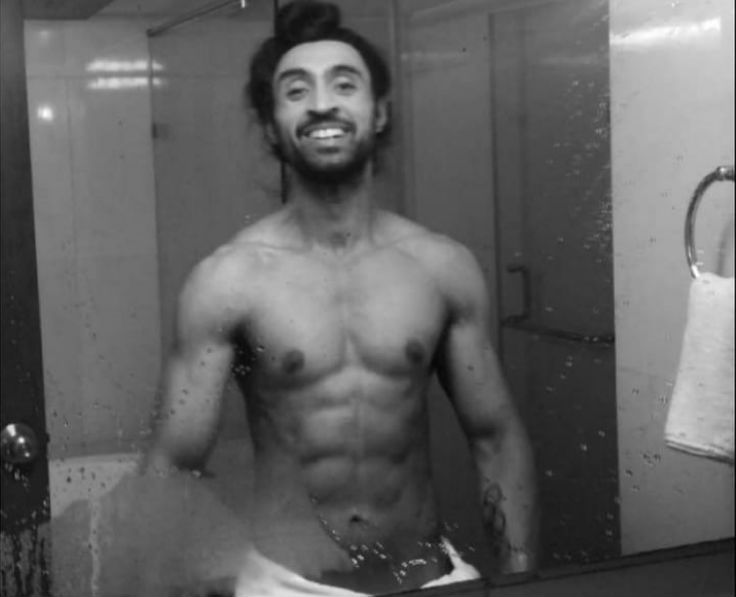 Diljit Dosanjh: Diljit will be playing the lead character in Sandeep Singh's biopic, Soorma and had to go undergo training to look the part of a hockey player. The Punjabi heartthrob also shared a picture of his marvelous physical transformation on Instagram, where he looked leaner and more athletic. Ranveer Singh,Ranbir Kapoor,Ali Fazal,Diljit Dosanjh,Vicky Kaushal,Celebs transformations,Ranveer Singh transformations,Ranbir Kapoor transformations