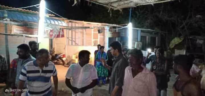Thalapathy Vijay,Thalapathy,Vijay,Vijay visits Sterlite,Vijay Sterlite,Vijay at Thoothukudi,Thoothukudi,Thoothukudi violence