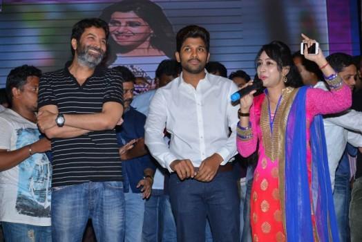 Allu Arjun and Trivikram Srinivas at Son of Satyamurthy Success Meet