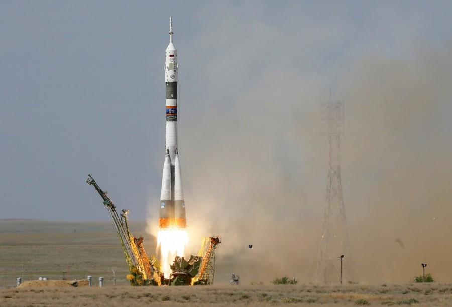 The Soyuz MS-09 spacecraft carrying a crew formed of astronauts Serena Aunon-Chancellor of the U.S and Alexander Gerst of Germany and cosmonaut Sergey Prokopyev of Russia blasts off to the International Space Station (ISS) from the launchpad at the Baikonur Cosmodrome, Kazakhstan June 6, 2018. Russian Soyuz capsule,Russian Soyuz rocket,Soyuz rocket,Soyuz MS-09,MS-09 spacecraft,Alexander Gerst,Soyuz blasts off