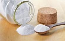 Baking soda, or sodium bicarbonate, is an ingredient that you can always find in the kitchen. It can do wonders on your skin. In order to have an impeccable skincare routine, use natural ingredients along with baking soda. Here are the 10 beauty benefits of baking soda.