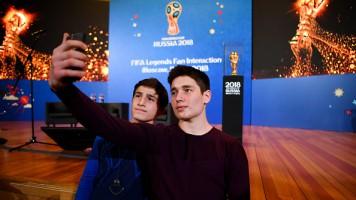 FIFA World Cup,FIFA World Cup 2018,FIFA Legends Fan,FIFA Fans,Fans take selfies,Fans take selfies with FIFA World Cup,FIFA World Cup pics,FIFA World Cup images,FIFA World Cup stills,FIFA World Cup pictures