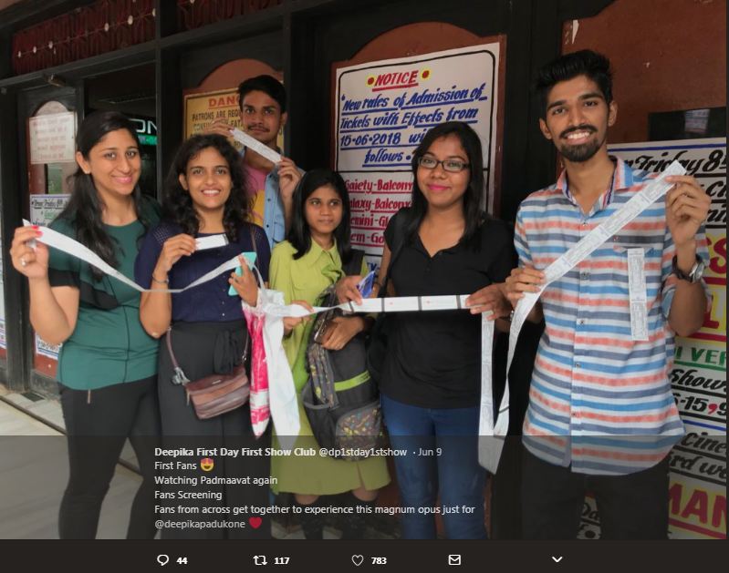 Almost five months after the release of Deepika Padukone starrer 'Padmaavat', fans of the actress crowded a theater in Mumbai to catch a show of the magnum opus Padmaavat. Fans of Bollywood's leading lady took to Twitter to pour their love on the actress for her award-winning performance in the period drama Padmaavat. A fan club posted pictures from the theater showcasing fans with tickets waiting to catch the show of Padmaavat once again for Deepika Padukone. The tweet said, "First Fans Watching Padmaavat again, Fans Screening, Fans from across get together to experience this magnum opus just for @deepikapadukone". Overwhelmed by the tremendous love showered on the actress, Deepika Padukone replied to a fan club saying, "this is immensely special! thank you so much for all the love!!!". Deepika Padukone,Deepika Padukone fans,Deepika Padukone Padmaavat,Deepika Padukone Padmaavat release,Padmaavat,padmaavat release