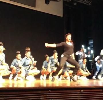 Jacqueline Fernandez who is all set to join Salman Khan for the Dabangg tour shared a sneak peek from the grand rehearsals. The actress who has time and again charmed the audience with her dance numbers has been prepping to steal the show at the much-anticipated dance tour. Jacqueline Fernandez shared videos of herself grooving to her chartbuster 'Yaar Na Miley' from the blockbuster 'Kick'. Giving a glimpse of her impeccable dancing skills, Jacqueline Fernandez has definitely stirred the excitement of the audience. Usually known for her dancing skills and live performances, Jacqueline Fernandez expressed her nervousness for performing in front of Salman Khan.