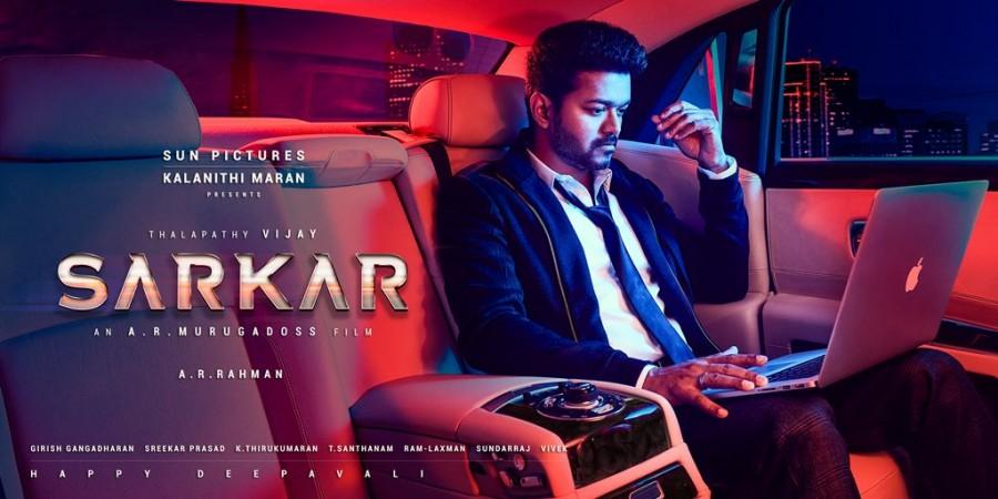 On Thursday (June 21), the Sun Pictures have announced the title and first look poster of Vijay's Thalapathy 62 movie on the eve of the actor 44th birthday. Sun Pictures took to micro-blogging site Twitter to reveal the first look of the film by tweeting: "Here is the First Look of Thalapathy Vijay’s SARKAR. #Thalapathy62isSARKAR @actorvijay @ARMurugadoss @arrahman Vijay's Sarkar 2nd Look. Thalapathy 62 First look,Thalapathy 62,thalapathy 62 movie name,Thalapathy,Thalapathy Vijay