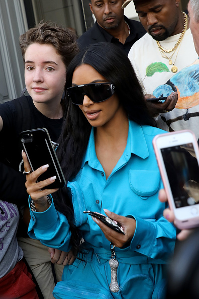 On October 2016, five burglars robbed Kim at gunpoint in her hotel room. They stole 11 million dollars worth of jewellery, including a 4.9 million dollars ring, along with two cell phones. Kim Kardashian returns to Paris,Kim Kardashian,kim kardashian in paris,Kanye West,Kim Kardashian Kanye West