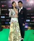 Bhushan Kumar made an entry with his wife Divya Khosla Kumar. Dressed in a black suit and white shirt Bhushan Kumar kept it casual, while Divya Kumar looked stylish in a two-piece gown. Bhushan Kumar's T-Series has been enjoying a golden run at the box office with back to back successes in the last two years. Out of the four films minting over 100 crores this quarter, the producer has two films to his credit with 'Sonu Ke Titu Ki Sweety' and 'Raid'. While 2017 has been touted as one of the worst years of Bollywood, T-Series witnessed two successful films Hindi Medium and Tumhari Sulu.