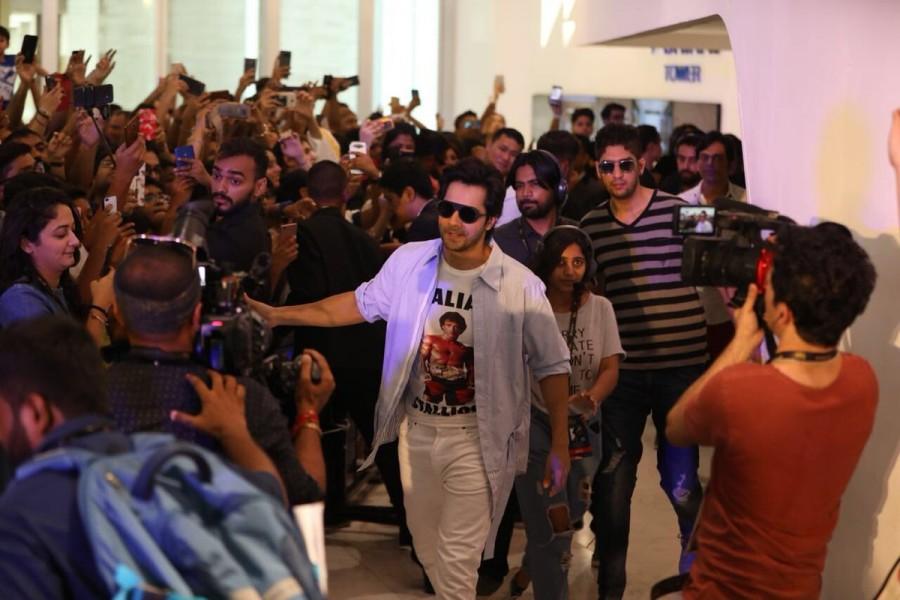 The event, which will be taking place at the Siam Niramit theatre, will be co-hosted by filmmaker Karan Johar and actor Riteish Deshmukh. Varun Dhawan,actor Varun Dhawan,Varun Dhawan at IIFA Rocks 2018,Varun Dhawan at IIFA Rocks,IIFA Rocks 2018,IIFA Rocks red carpet,IIFA Rocks 2018 pics,IIFA Rocks 2018 images,IIFA Rocks 2018 stills,IIFA Rocks 2018 pictures,IIFA Rocks 2018 photos