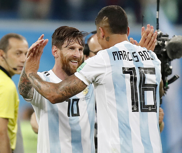Nigeria's hopes fizzled in the 87th minute when Gabriel Mercado galloped down the right flank and sent a cross to the middle of the box. Rojo met the cross on the volley as his right-footed strike sent the ball to the right corner of the net to give Argentina the 2-1 lead. Marcos Rojo,lionel messi,Argentin,FIFA World Cup,FIFA World Cup 2018,argentina beats nigeria,argentina beats nigeria by 2-1
