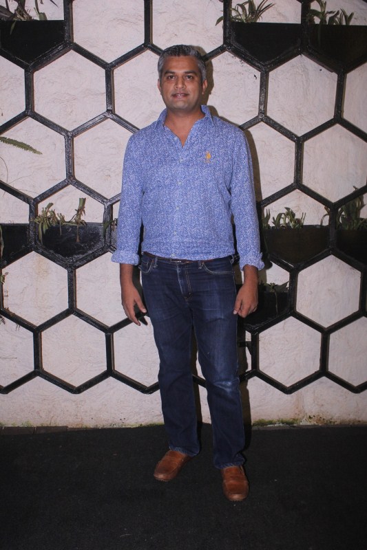 Shweta Tripathi and Chaitanya Sharma,Shweta Tripathi and Chaitanya Sharma wedding,Shweta Tripathi wedding,Chaitanya Sharma wedding,Kiran Rao,Guneet Monga,Akarsh Khurana,Neeraj Ghaywan,Sumeet Vyas,Shikha Talsania,Anand Tiwari,Vivaan Shah