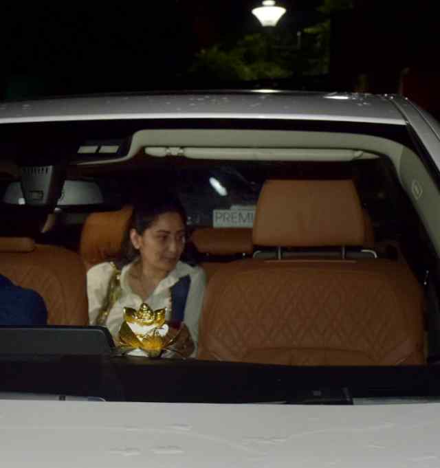 Sanjay Dutt’s wife Maanyata Dutt gets clicked on her arrival at Sanju special screening in Mumbai. Sanju special screening,Sanju special screening pics,Sanju special screening images,Sanjay Dutt,Ranbir Kapoor,Manisha Koirala,Sanju special screening stills